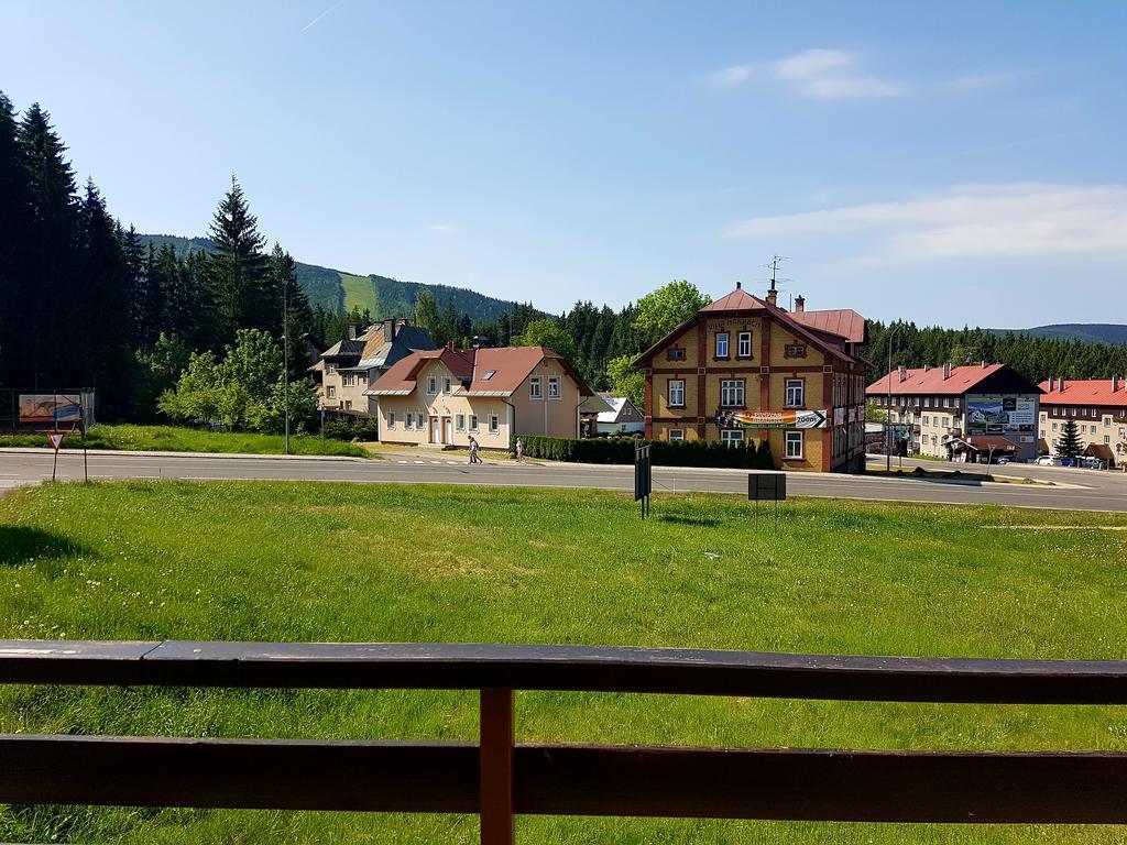 Apartmán Karolína Harrachov Exterior foto